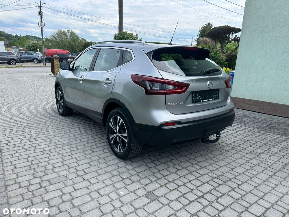 Nissan Qashqai - 10