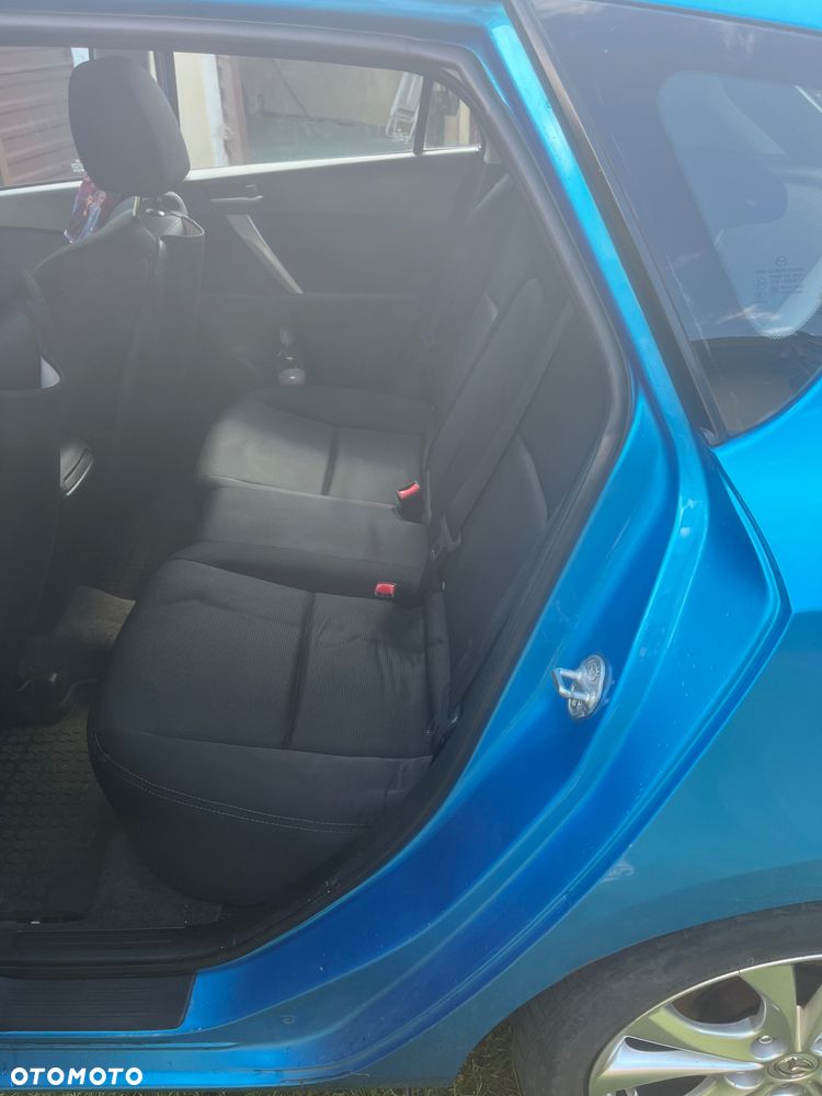 Mazda 3 1.6 Exclusive EU5 - 10