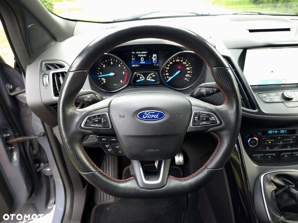 Ford Kuga 2.0 TDCi AWD ST-Line - 16