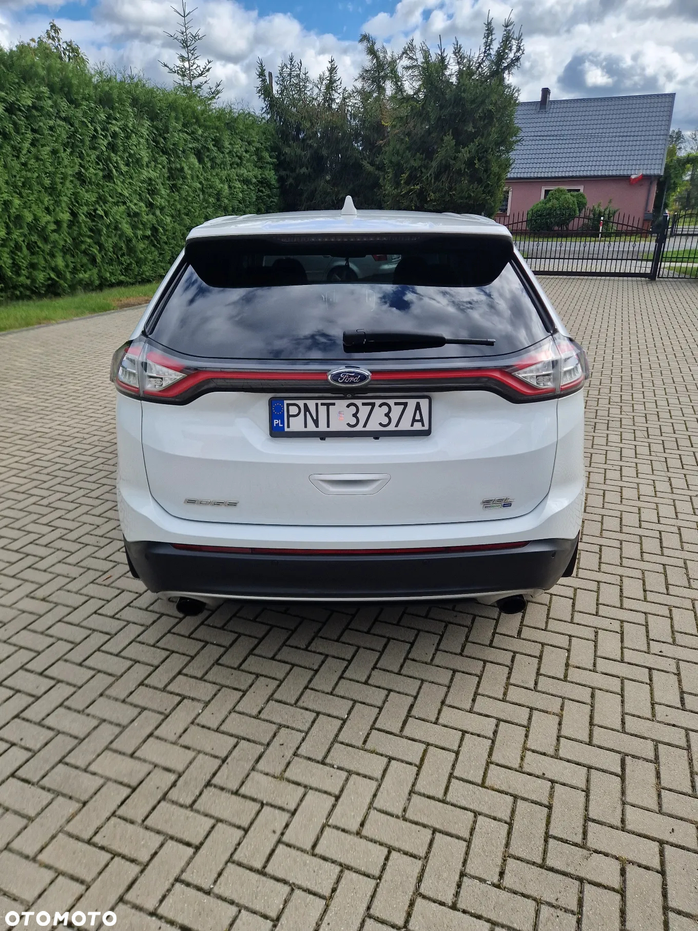 Ford Edge - 6