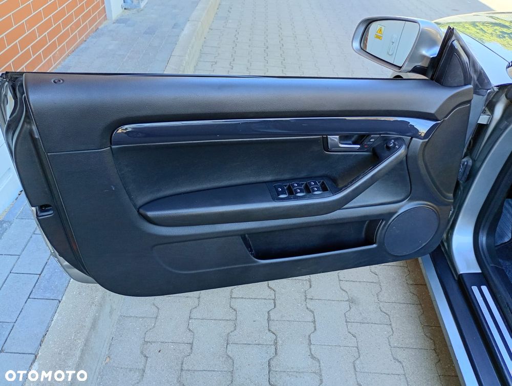 Audi A4 Cabrio - 13