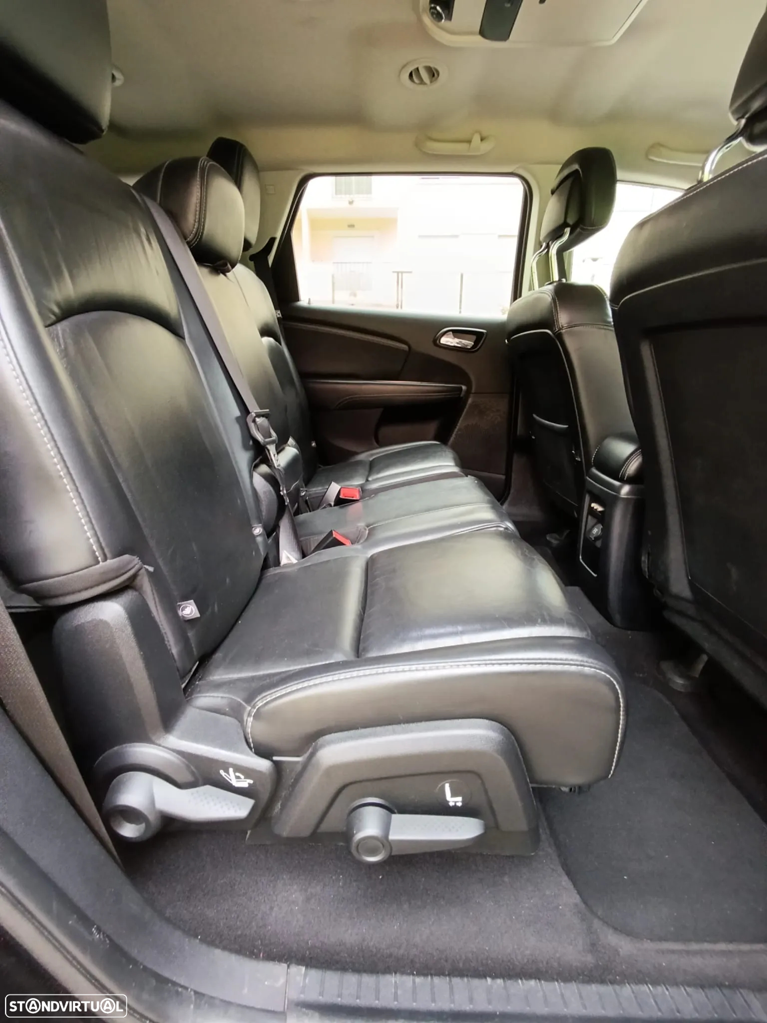 Fiat Freemont 2.0 M-Jet Urban - 17