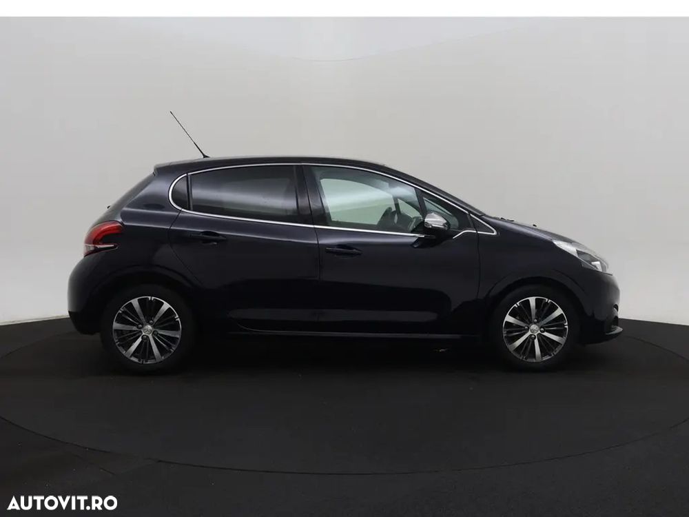 Peugeot 208 - 2