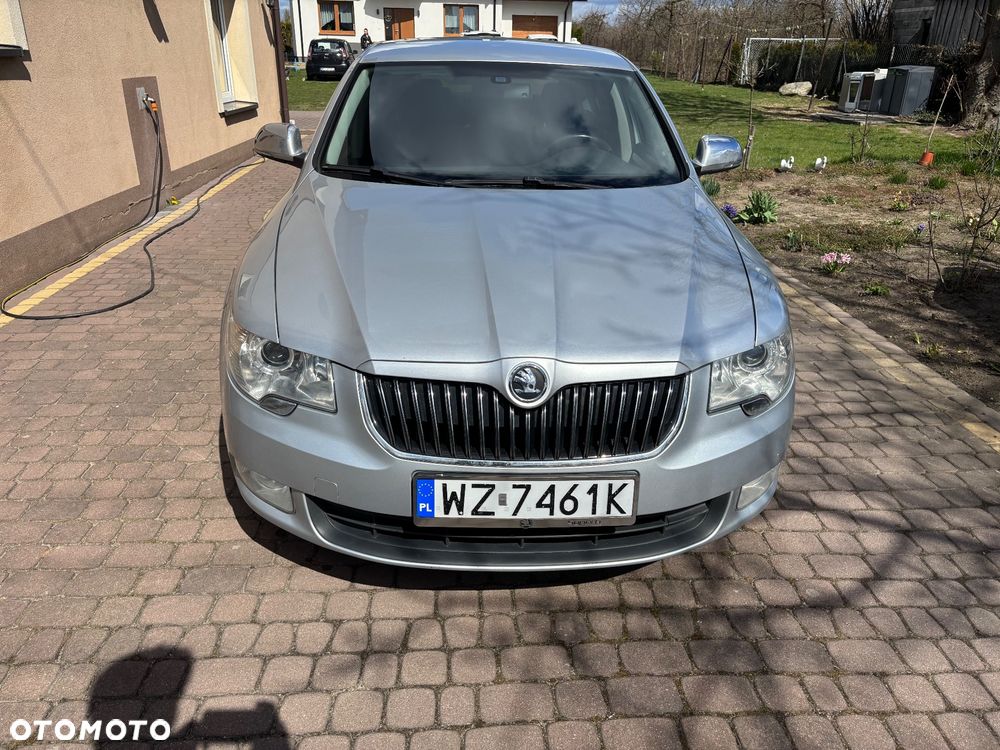 Skoda Superb 2.0 TDI Elegance - 8