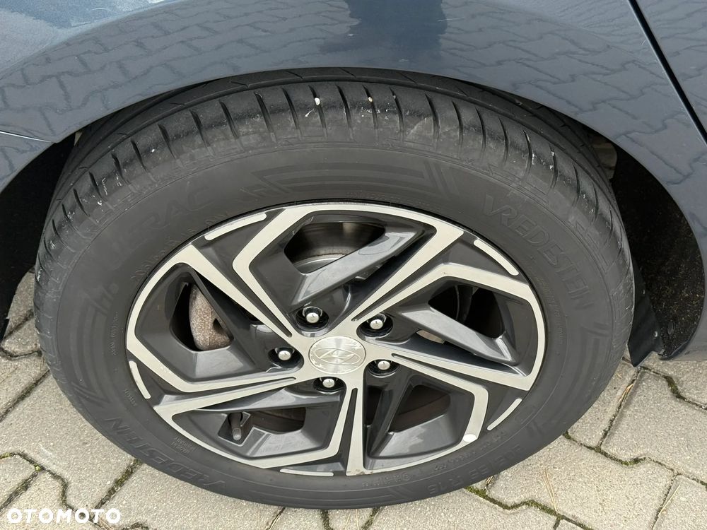 Hyundai i30 1.5 T-GDI 48V Comfort DCT - 12
