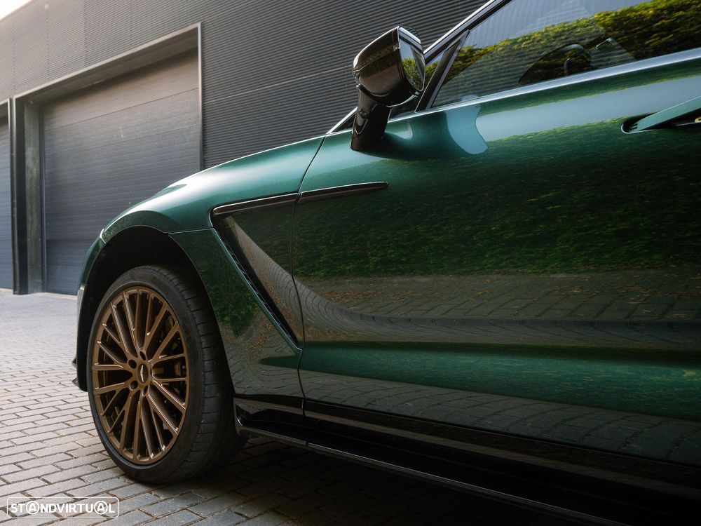 Aston Martin DBX 707 - 19