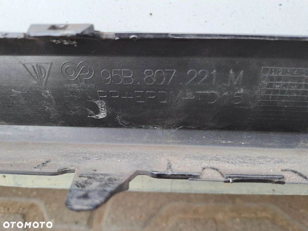 Zderzak przedni Przód Porsche Macan turbo lift 18-23 95B 95B807221M - 12