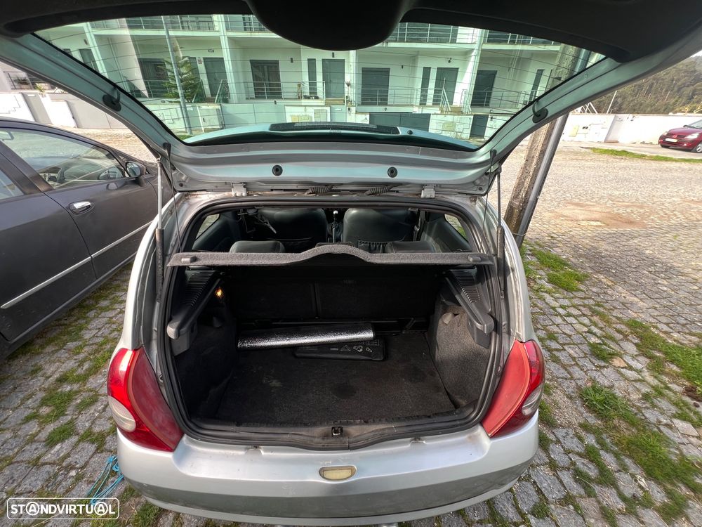 Renault Clio 1.5 dCi Authentique - 15