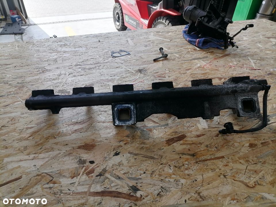 Kolektor wspornik silnika Antos Actors MP4 Atego OM936 - 2