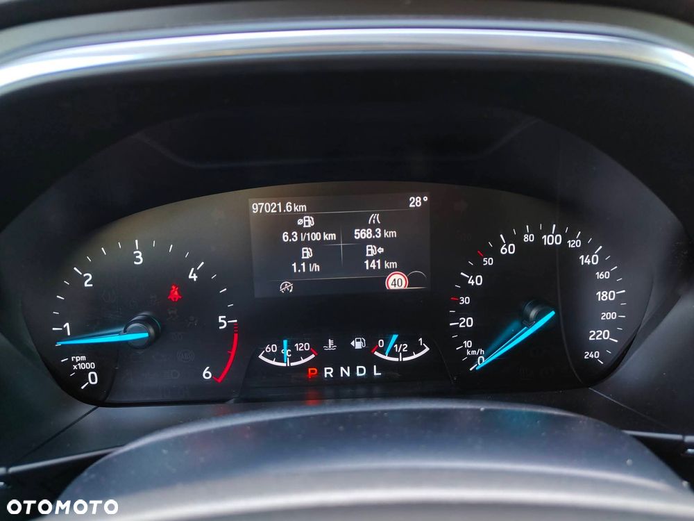 Ford Focus 2.0 EcoBlue Titanium X - 19