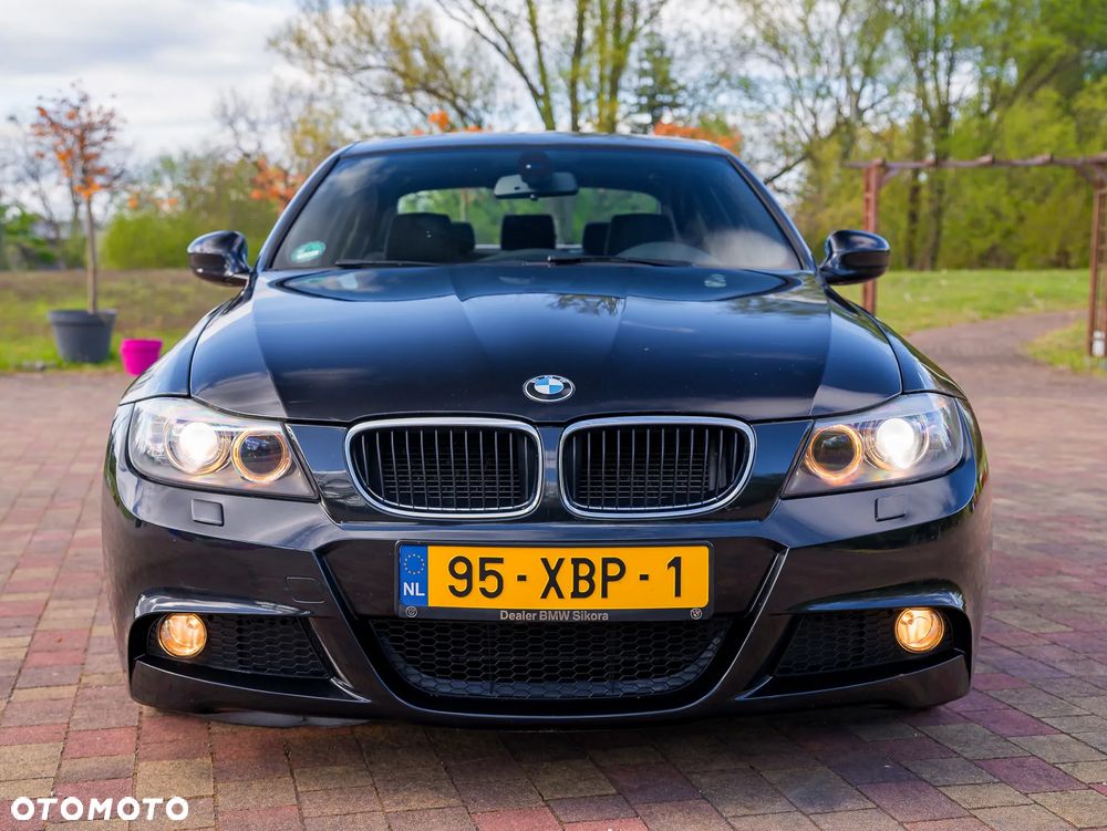 BMW Seria 3 318i Edition Sport - 11