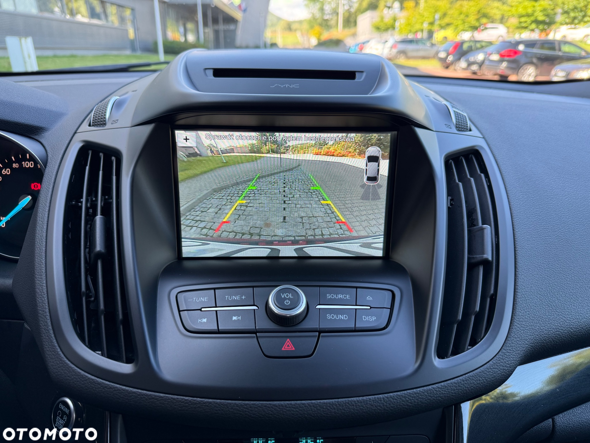Ford Kuga 1.5 EcoBoost 2x4 Titanium - 20