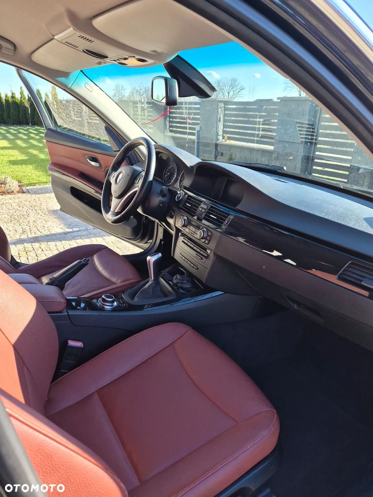 BMW Seria 3 318i Edition Exclusive - 20