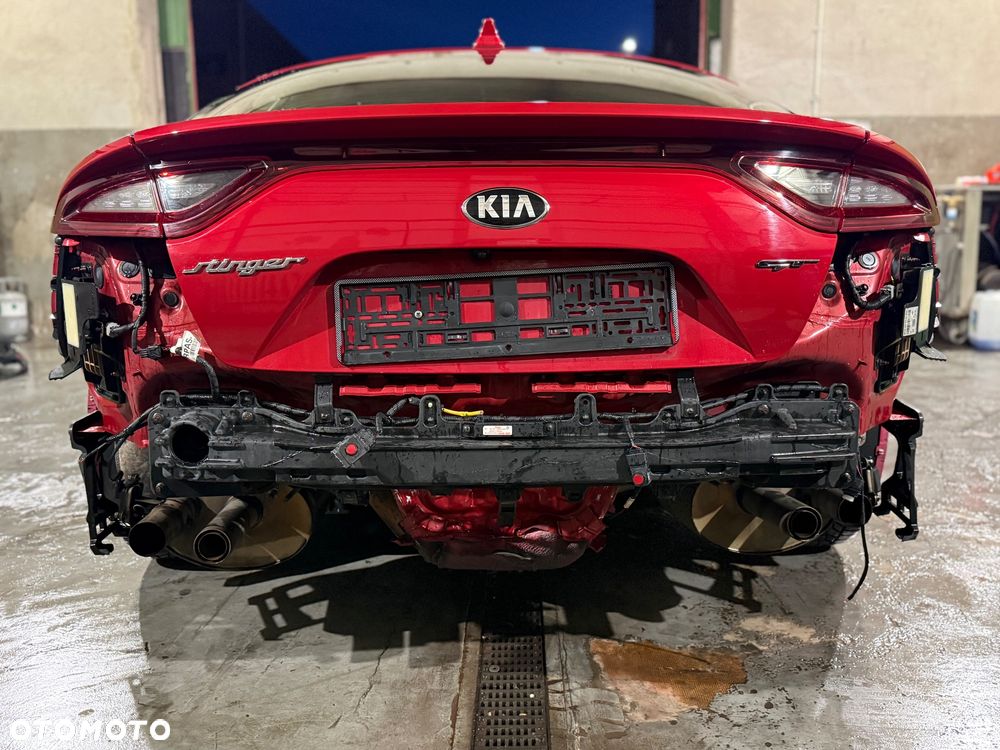 Kia Stinger 3.3 T-GDI V6 GT AWD - 5