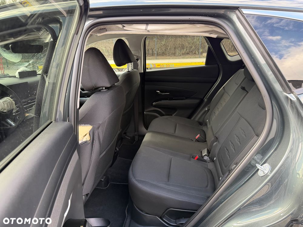 Hyundai Tucson 1.6 T-GDi HEV Smart 2WD - 31