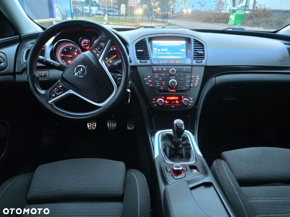 Opel Insignia 2.0 CDTI - 6