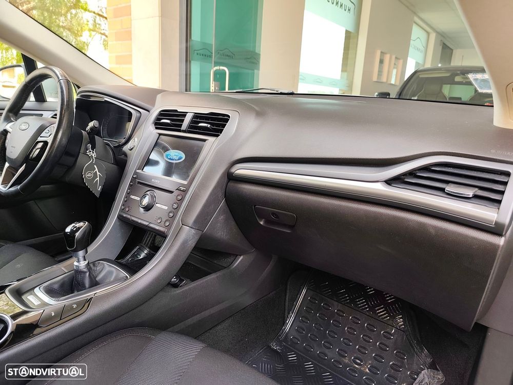 Ford Mondeo SW 1.5 TDCi Titanium ECOnetic - 13