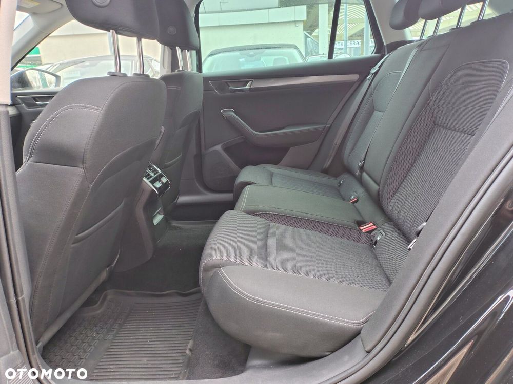 Skoda Superb - 25