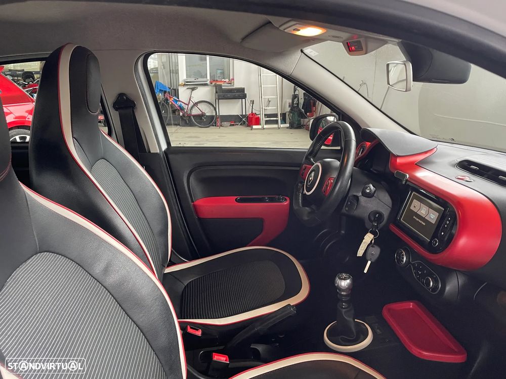 Renault Twingo ENERGY TCe 90 Intens - 14