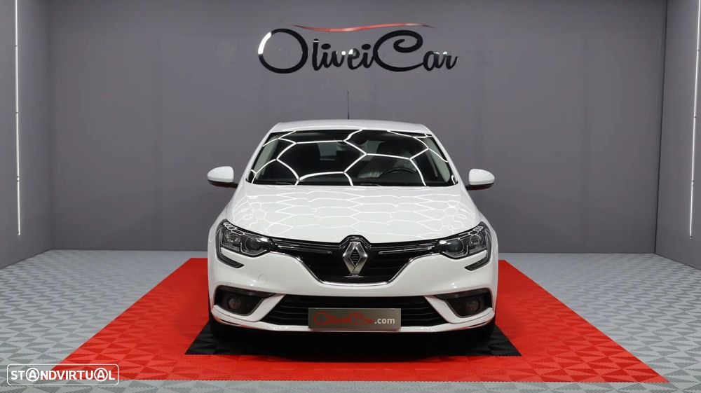 Renault Mégane 1.5 Blue dCi Limited EDC - 9
