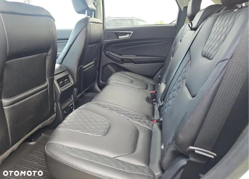 Ford Edge - 11