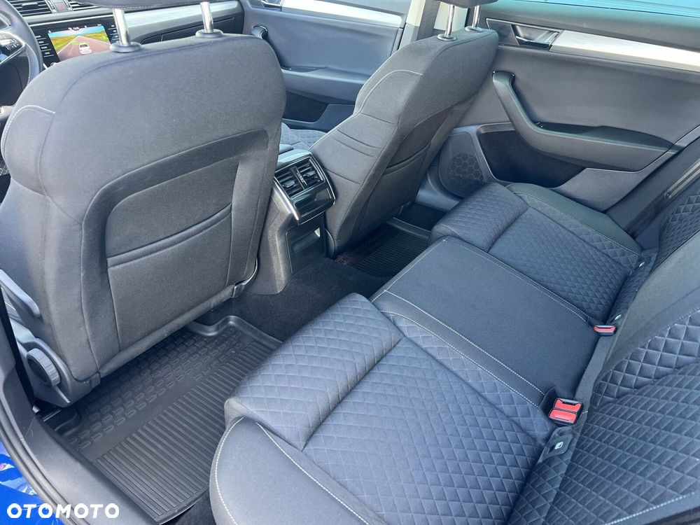 Skoda Superb 1.5 TSI Ambition DSG - 25