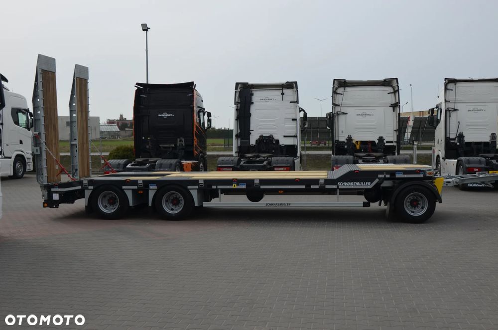 Schwarzmuller NOWA 3-OSIOWA PRZYCZEPA NISKOPODWOZIOWA / SAF / DMC TECH. 30000kg / 2026r - 2