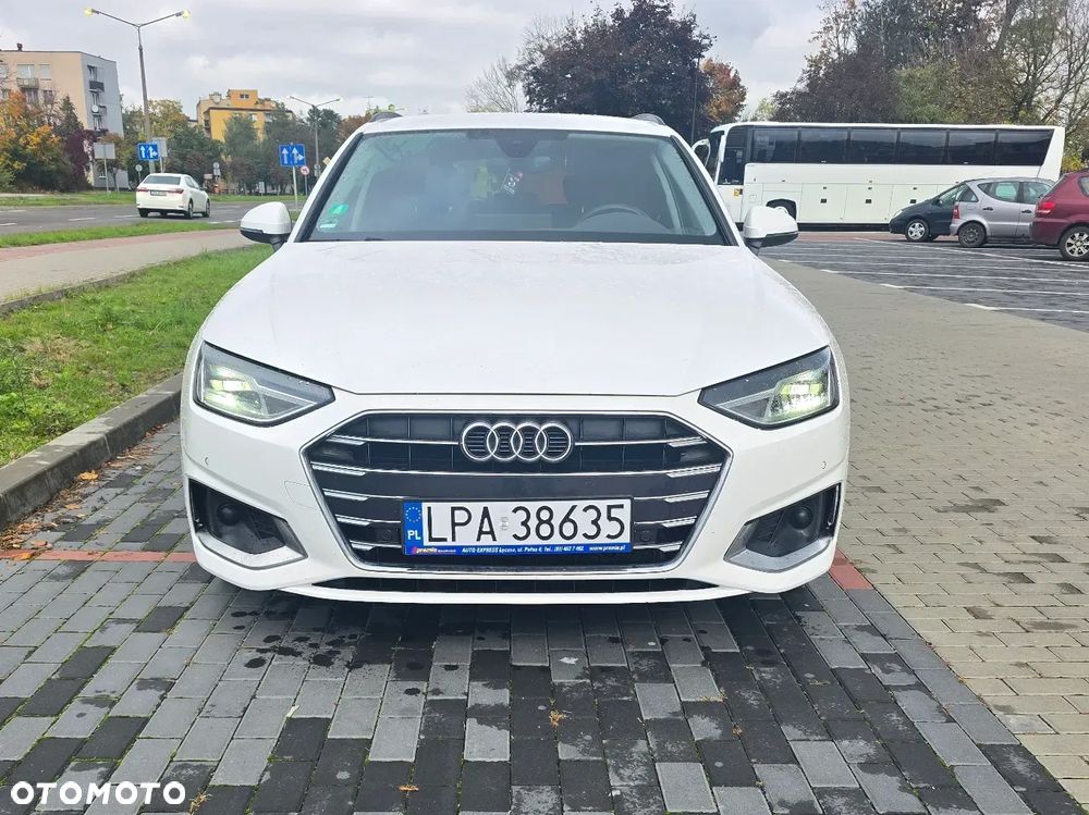 Audi A4 Avant - 1