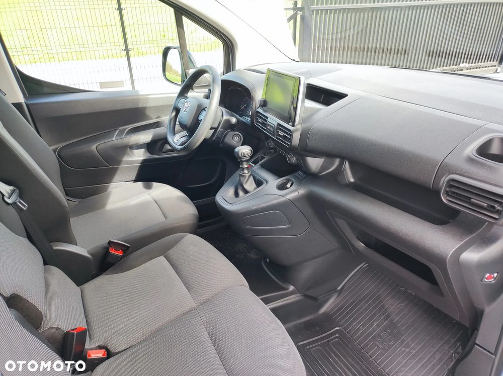 Toyota PROACE CITY - 9