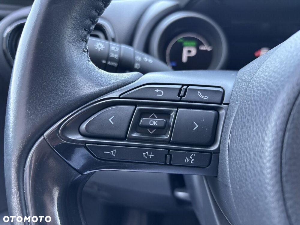 Toyota Yaris Hybrid 1.5 Comfort - 22