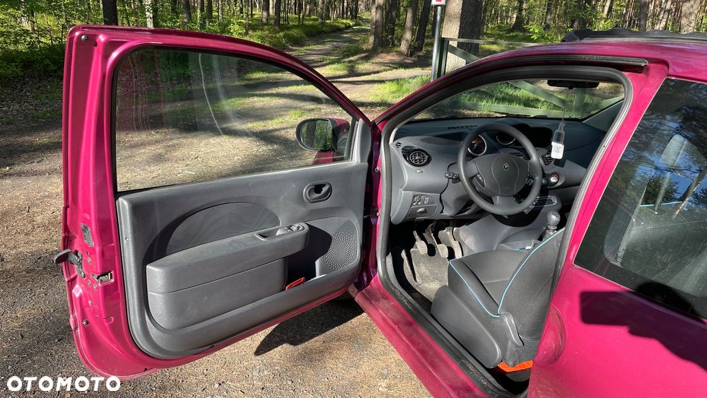 Renault Twingo 1.2 LEV 16V 75 eco2 - 15