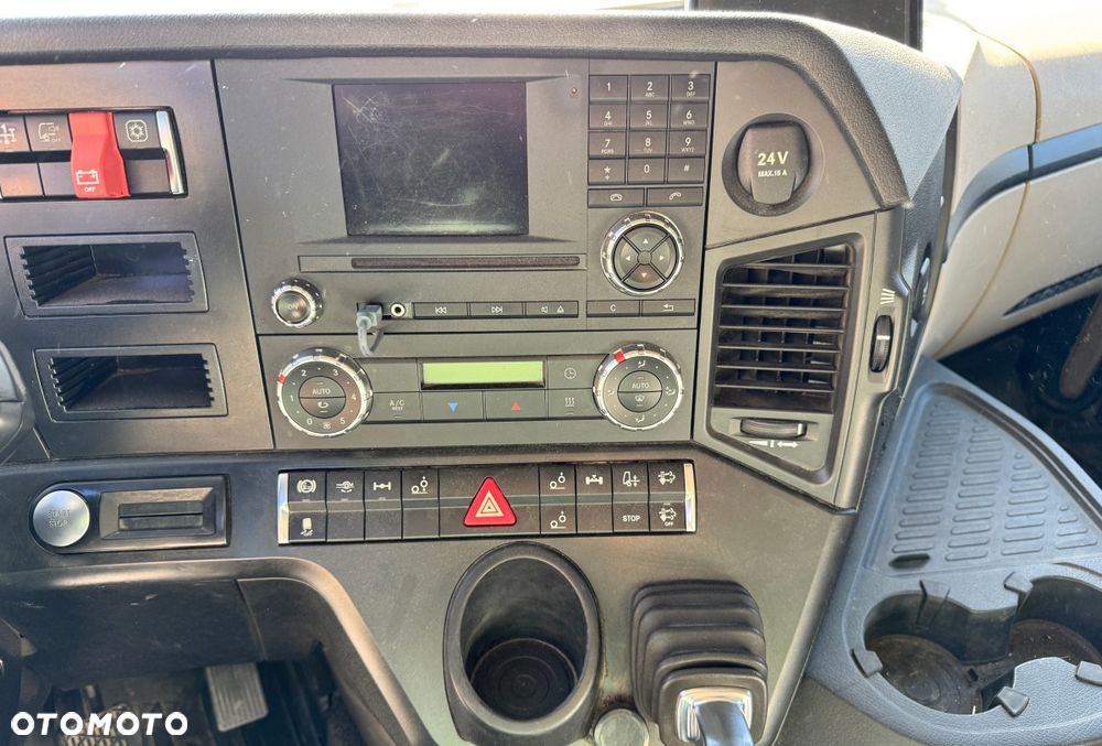 Mercedes-Benz Actros 2551 - 16