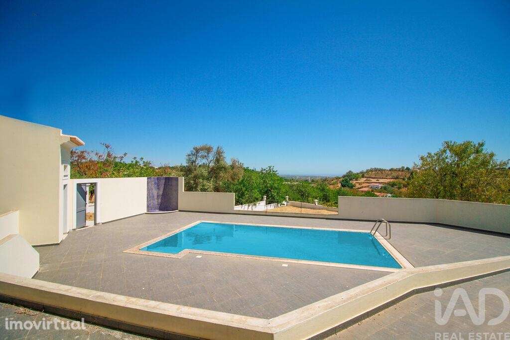 Casa / Villa T4 em Boliqueime de 497,00 m2 - Grande imagem: 3/29
