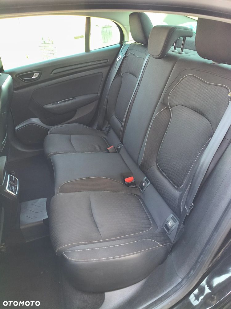Renault Megane 1.6 SCe Limited - 16