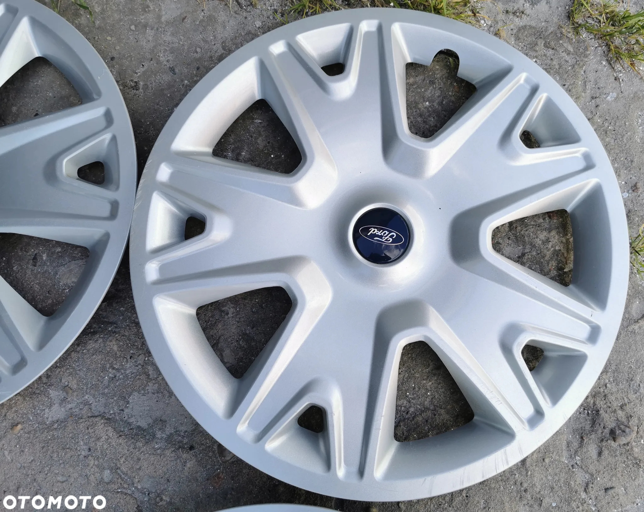 Ford Kuga II mk2 Kołpaki 17" KOMPLET - 5