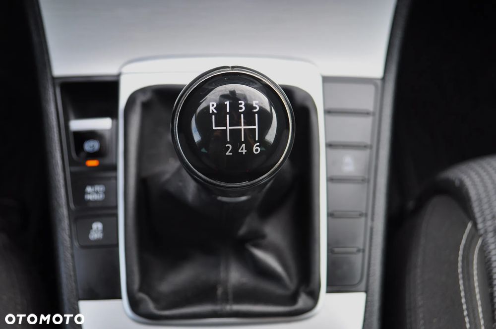 Volkswagen CC 2.0 TDI BlueMotion Technology - 20