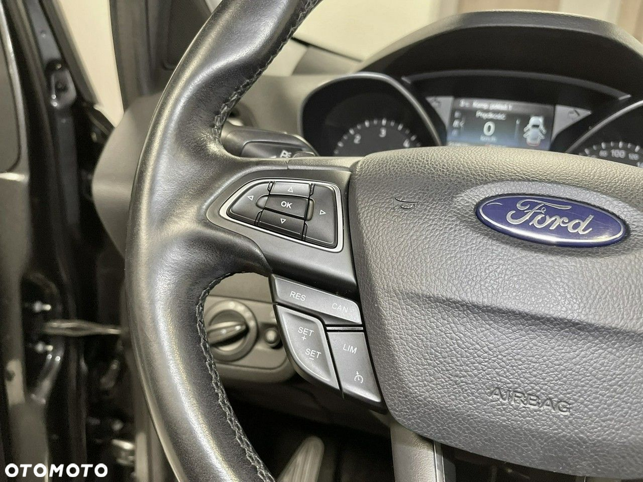 Ford Kuga 2.0 TDCi 4x4 Individual - 20