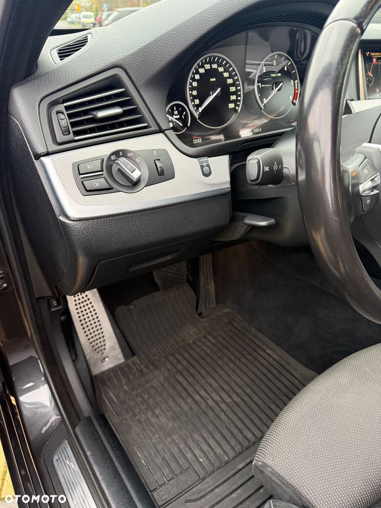 BMW Seria 5 - 39