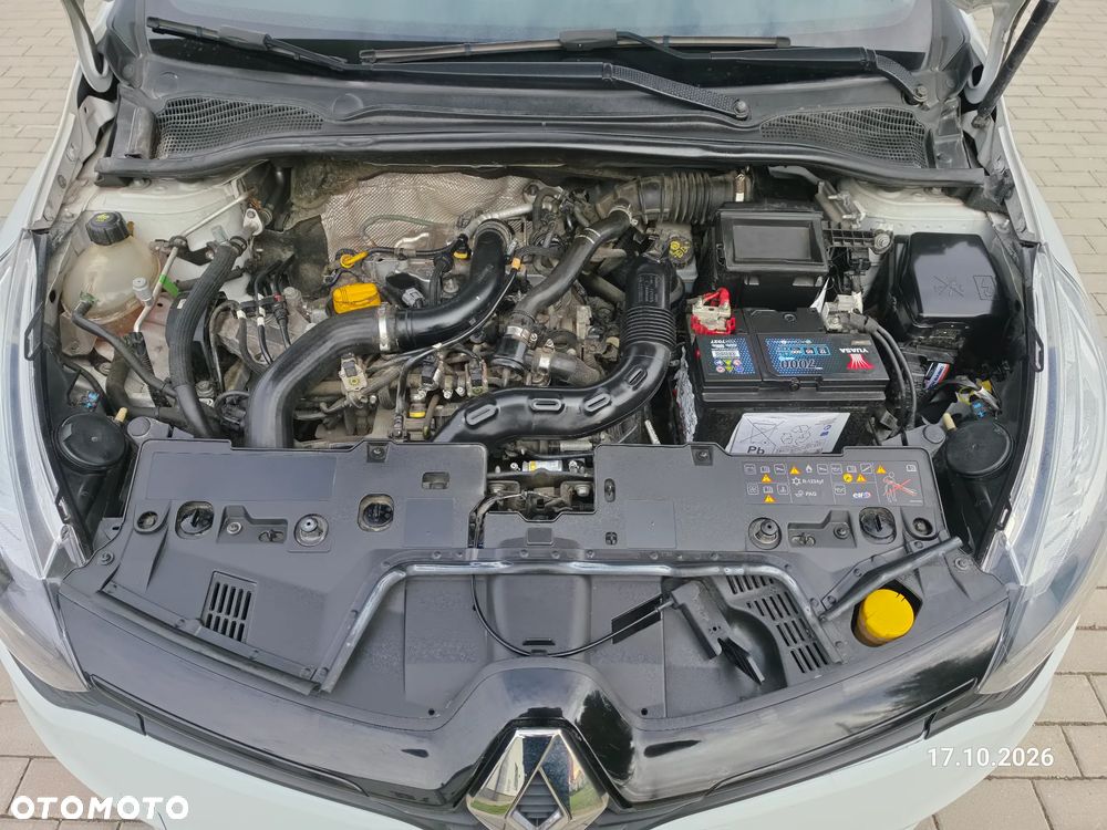 Renault Clio - 10