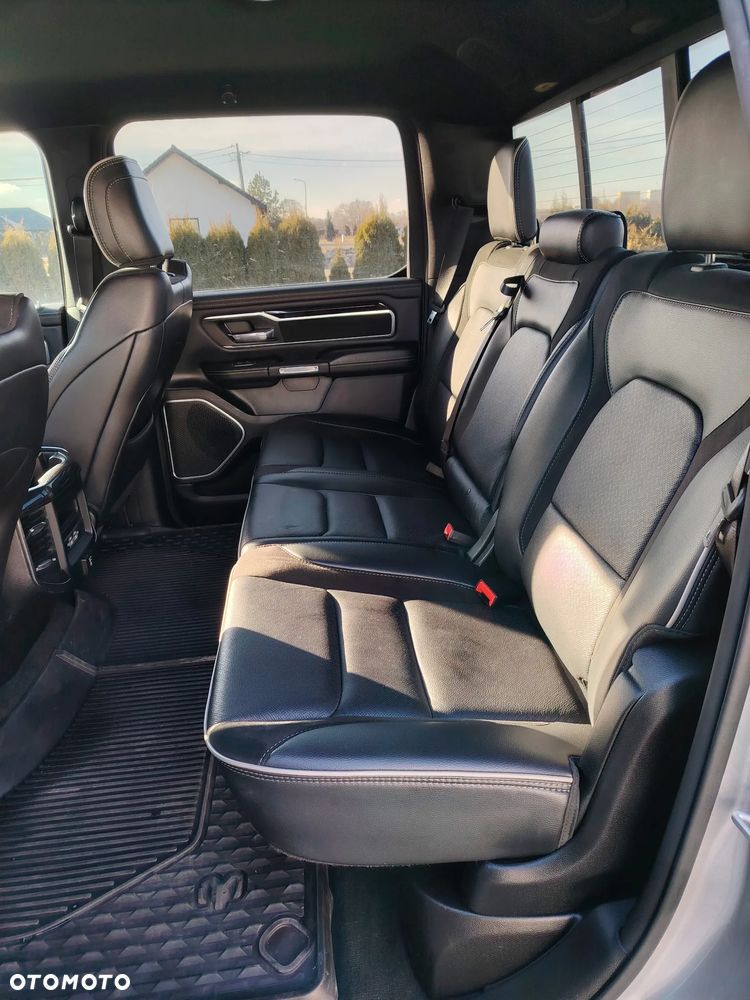 RAM 1500 5.7 Crew Cab Laramie - 11