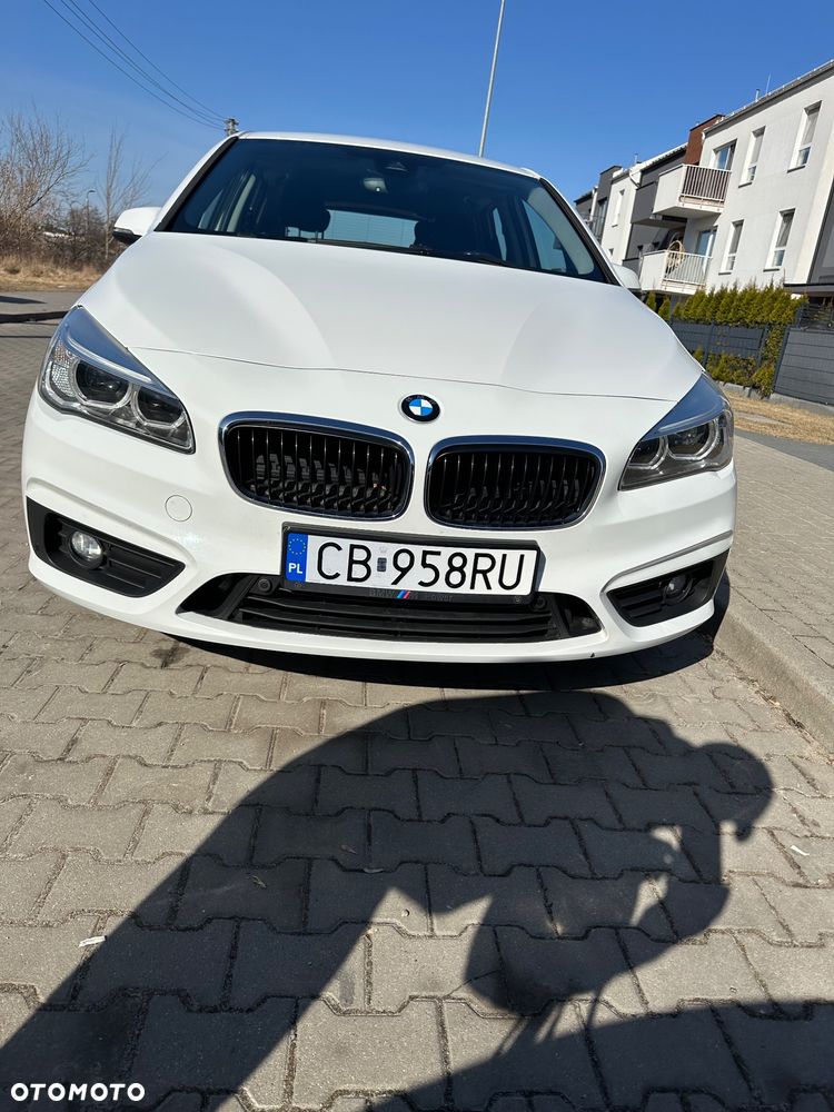 BMW Seria 2 218d - 1