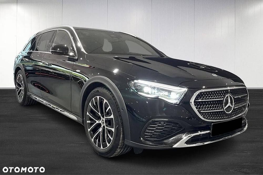 Mercedes-Benz Klasa E 300 de PHEV 4-Matic All-Terrain Avantgarde 9G-Tronic - 2