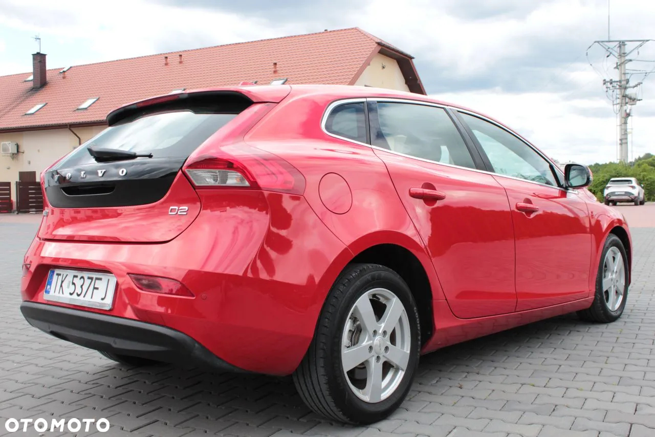 Volvo V40 D2 Momentum - 5