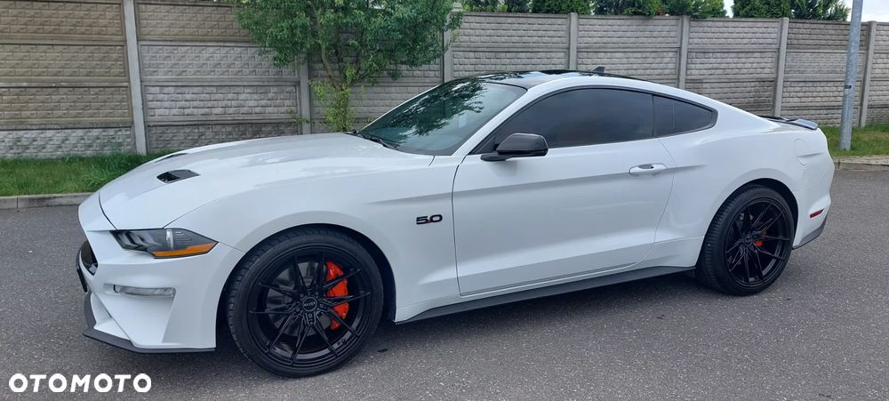Ford Mustang - 7
