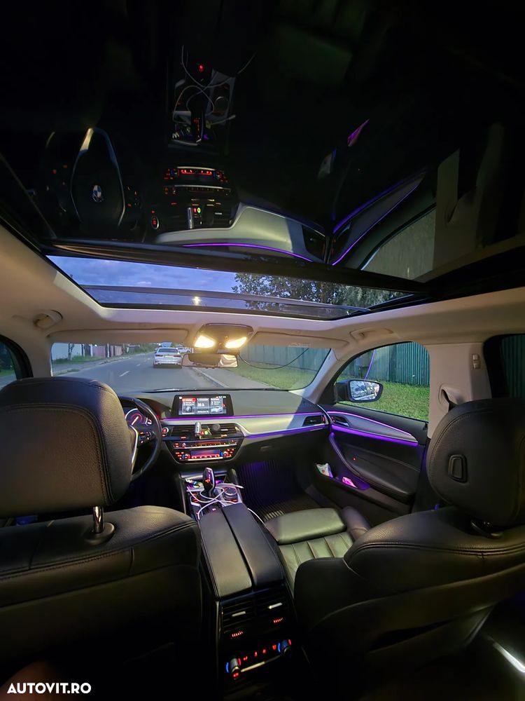 BMW Seria 5 520d xDrive AT - 12