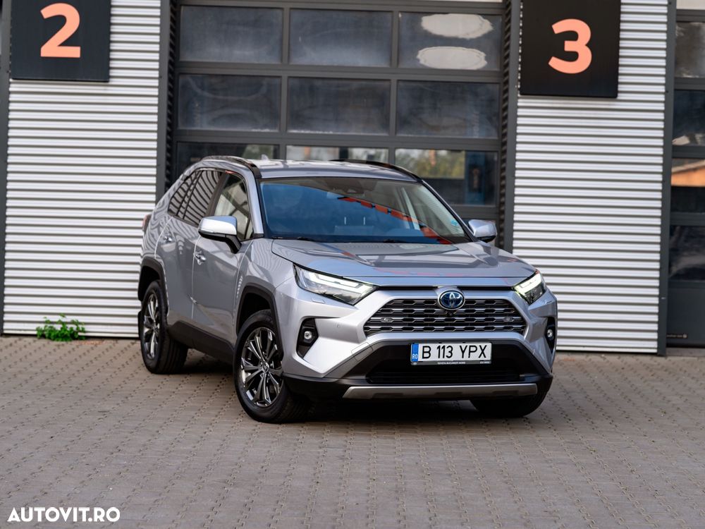 Toyota RAV4 - 4