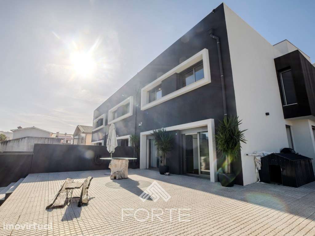 Moradia T4 - Praia de Esmoriz - Grande imagem: 3/32