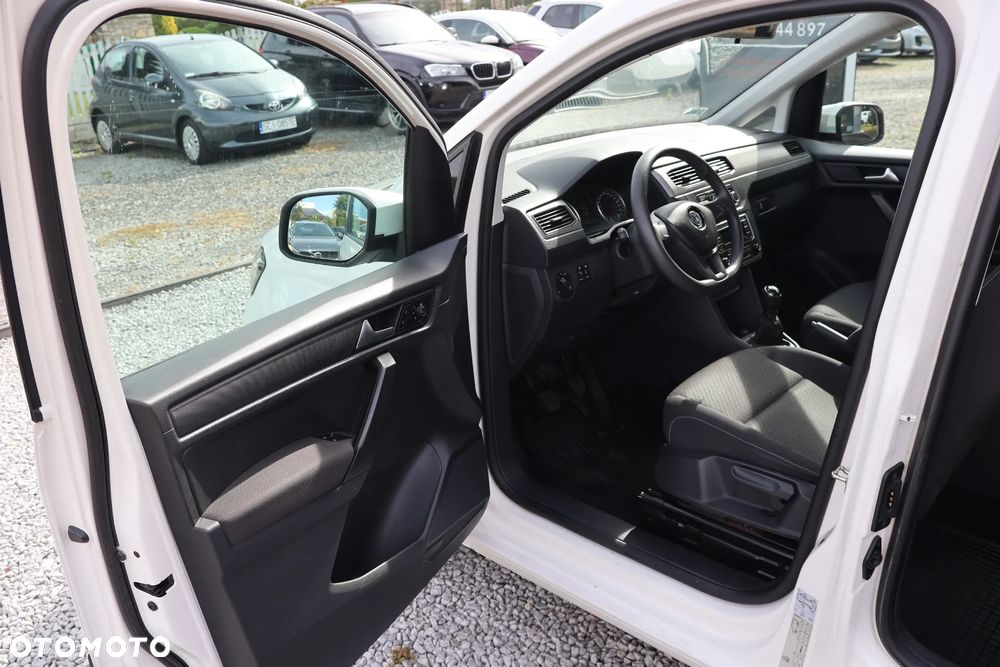 Volkswagen Caddy 2.0 TDI Comfortline - 9