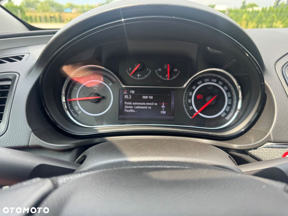 Opel Insignia 2.0 CDTI Cosmo S&S - 22