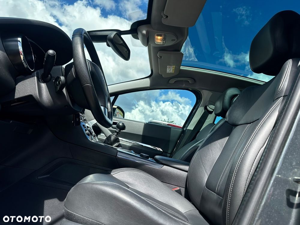 Peugeot 3008 - 10
